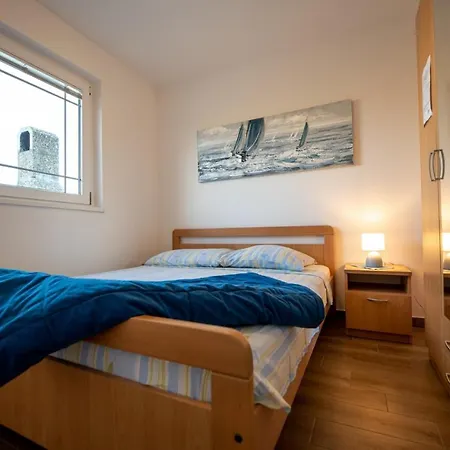 Zaton 4502-1 Appartement Nin